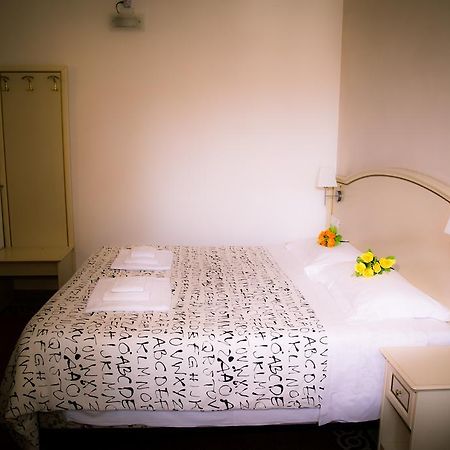 St. Peter Central Rooms B&B Rzym Zewnętrze zdjęcie