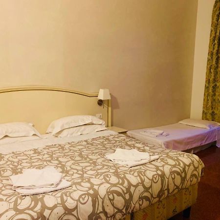 St. Peter Central Rooms B&B Rzym Zewnętrze zdjęcie