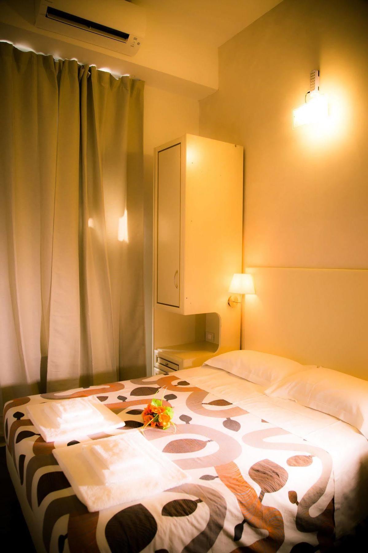 St. Peter Central Rooms B&B Rzym Zewnętrze zdjęcie