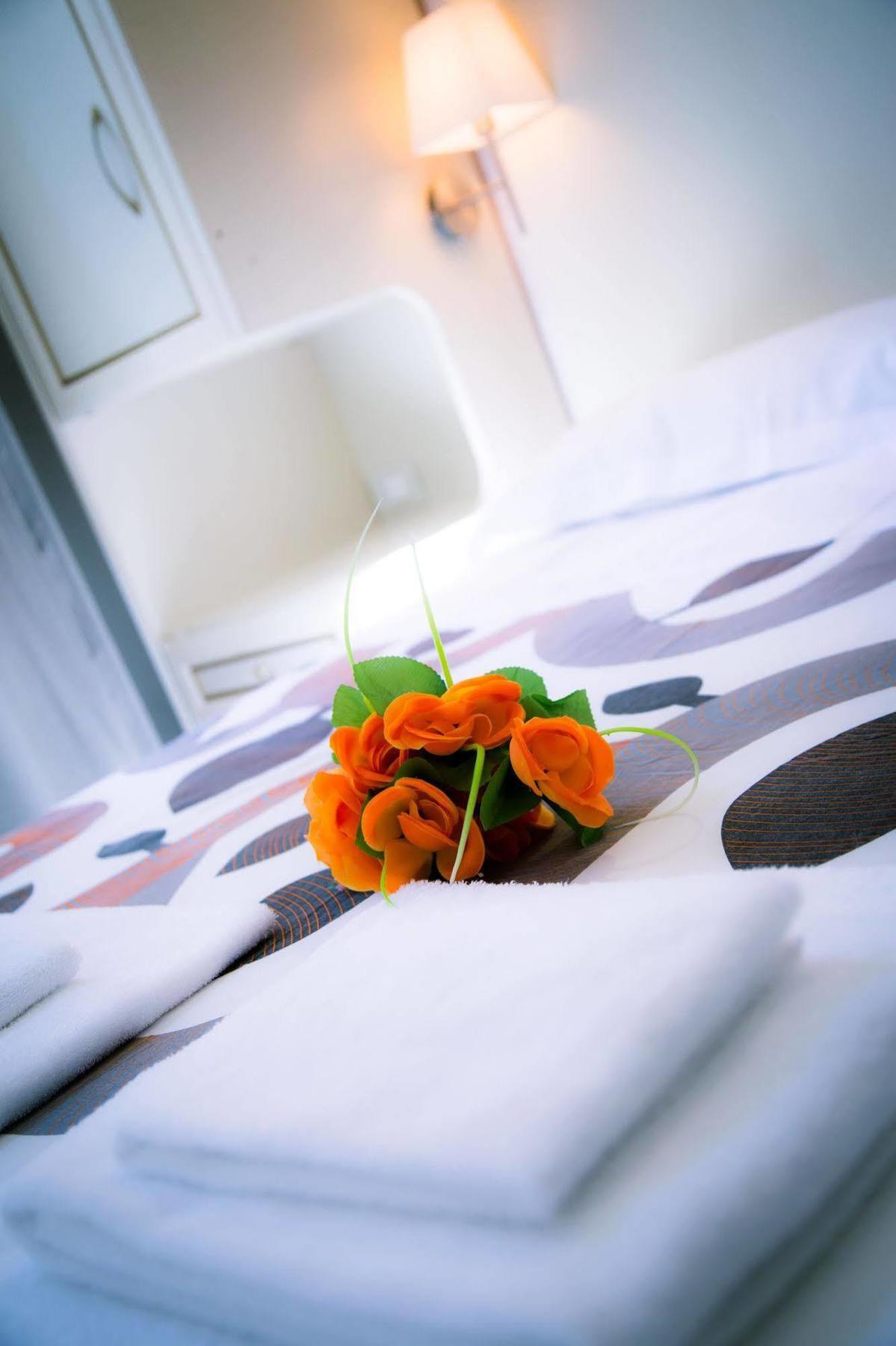 St. Peter Central Rooms B&B Rzym Zewnętrze zdjęcie